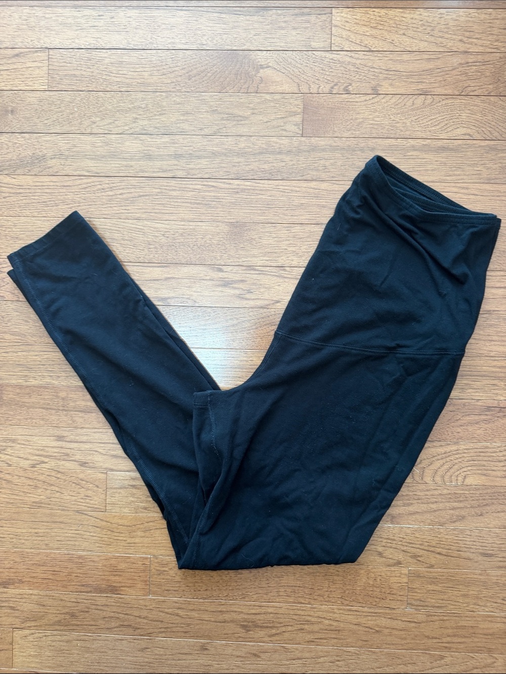 Isabel Maternity by Ingrid & Isabel Black Kids Maternity Leggings